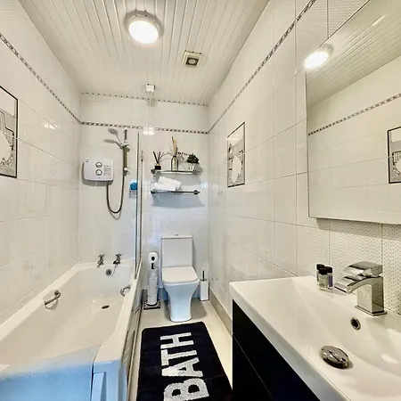 Connollys Doohamlet Castleblayney Konukevi