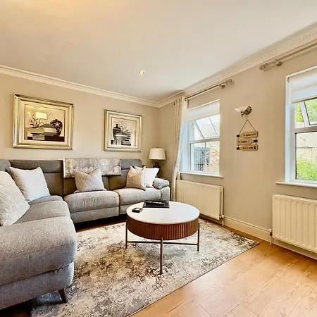 Connollys Doohamlet Castleblayney 3*