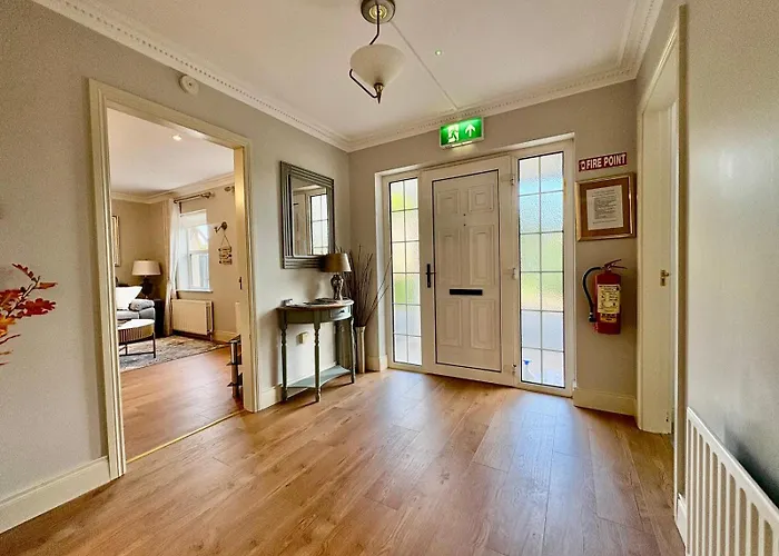 Connollys Doohamlet Castleblayney 3*